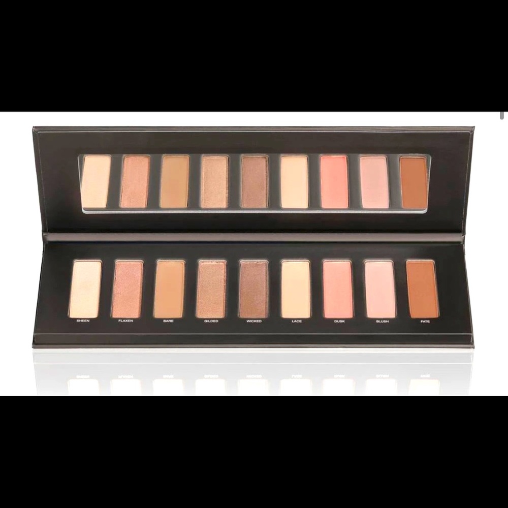 Studio Makeup Ease to Wear eyeshadow palette